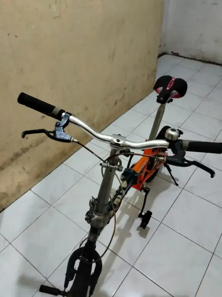 Jual Sepeda Lipat Gunung cocok untuk olahraga kondisi msh bgs