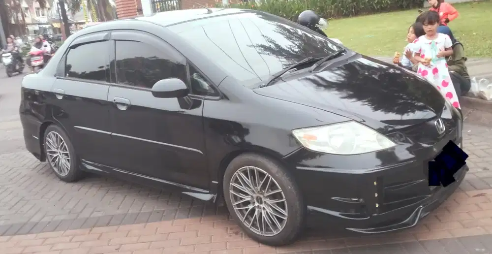 Honda City 2004 Bensin.