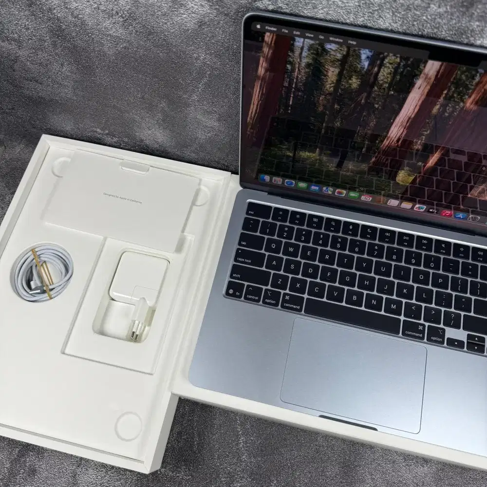 Macbook Air M4 16/256GB Sky Blue Garansi 28/12/2026 BH 100 CC 2 Ibox