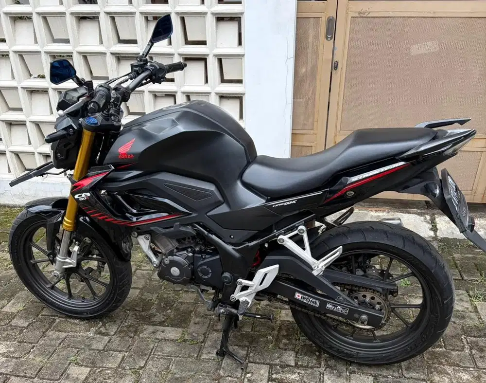 Jual Cepat BU CB150R 2022 MULUS