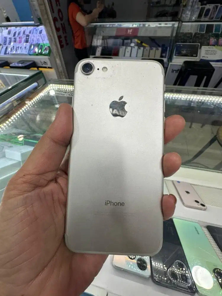 IPHONE 7 32GB PERMANEN