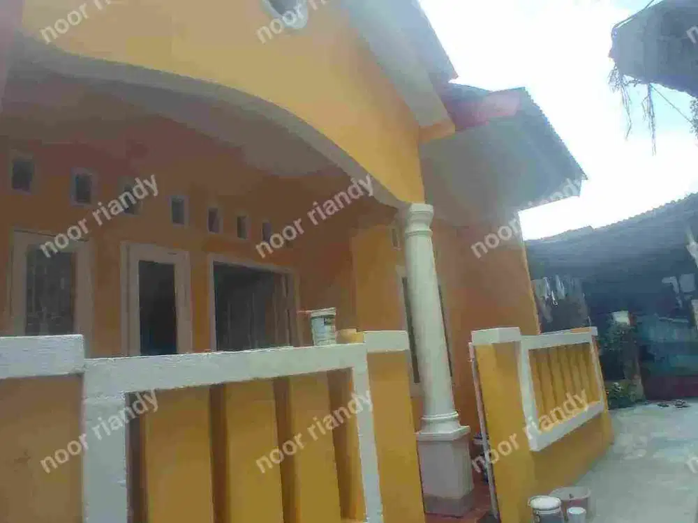 DI JUAL RUMAH BARU MURAH  AKSES MOTOR DI CONDET JAKTIM