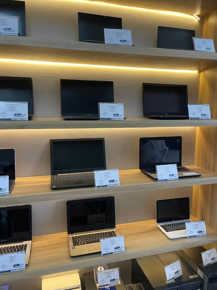MENJUAL LAPTOP SECOND BERGARANSI