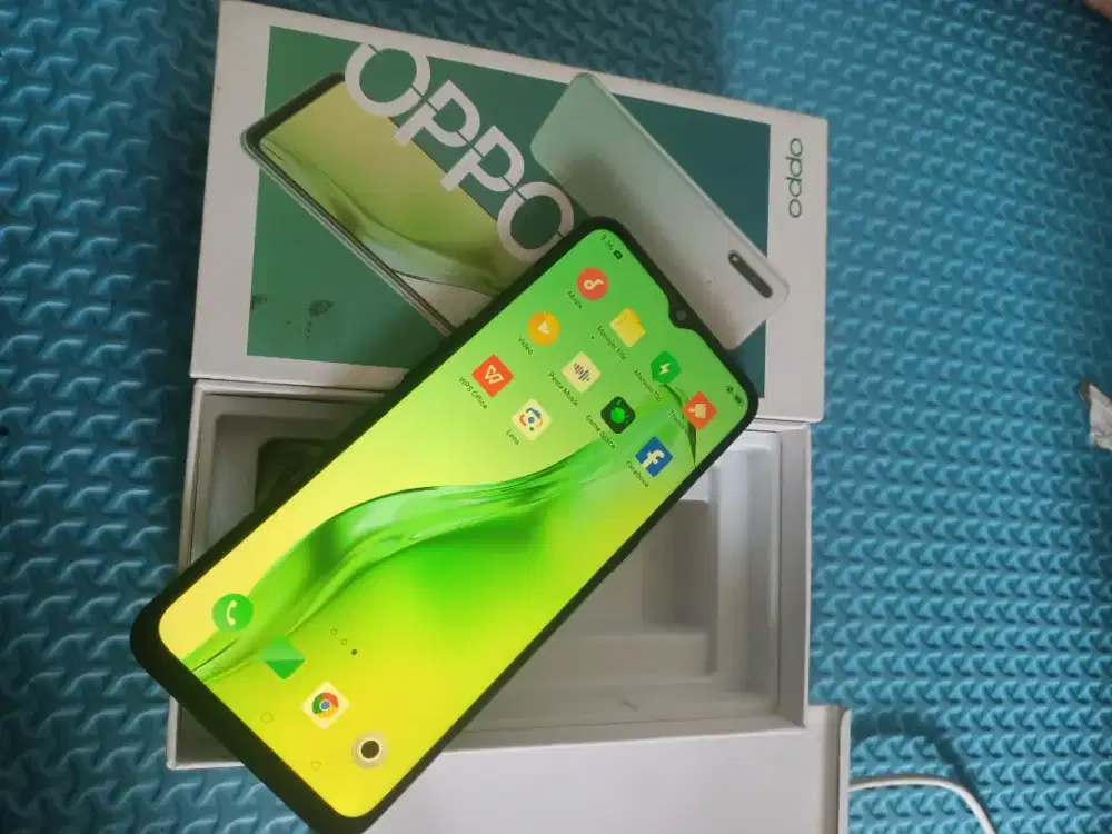 Oppo a31 6/128 lengkap