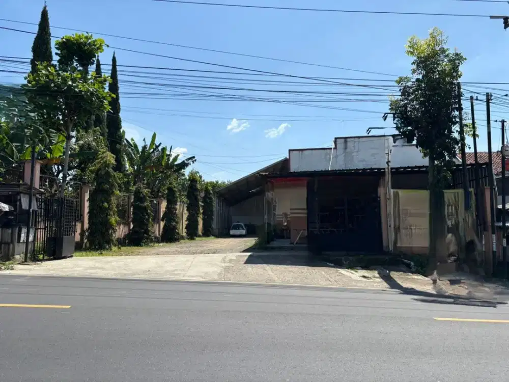 RUKO RAYA CIWIDEY PASIRJAMBU BANDUNG SHM 1 LANTAI 1.240 m² – JALAN UTAMA CIWIDEY (PJ205)