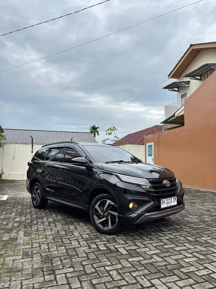 Toyota Rush 2018 Bensin