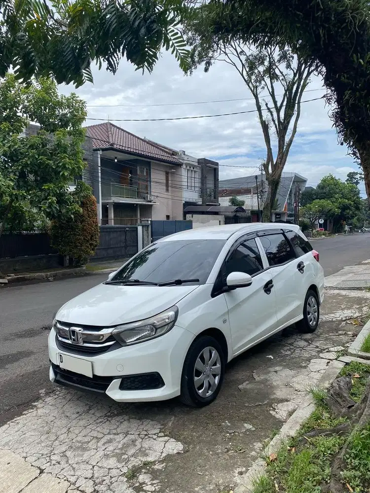 Honda Mobilio M/T 2017