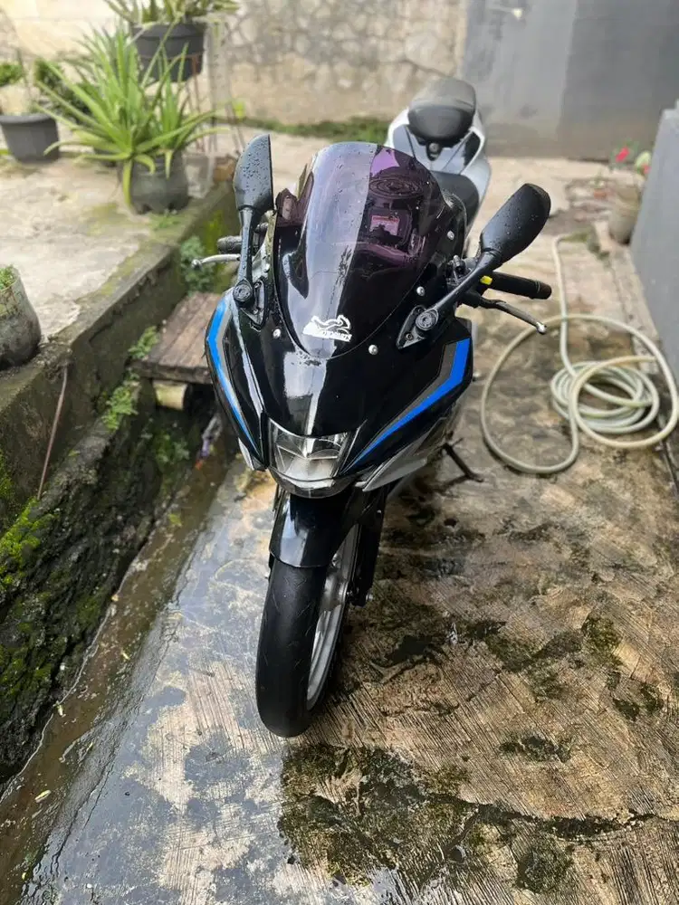 Dijual Suzuki GSX 2019 Mulus