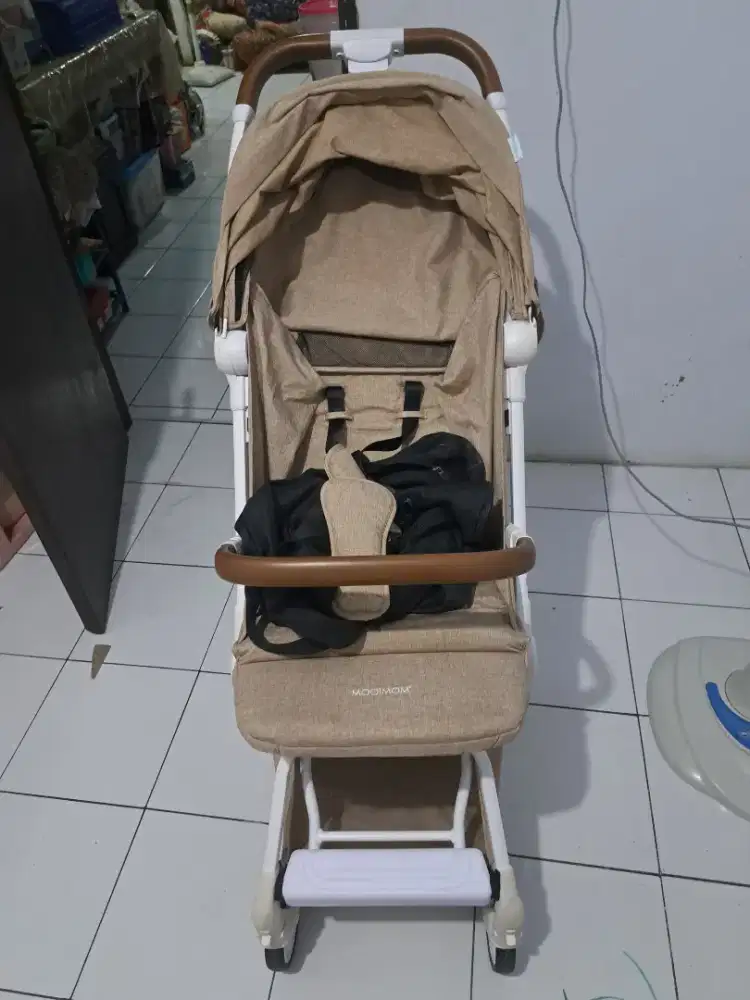 Stroller Mooimom One-hand Fold