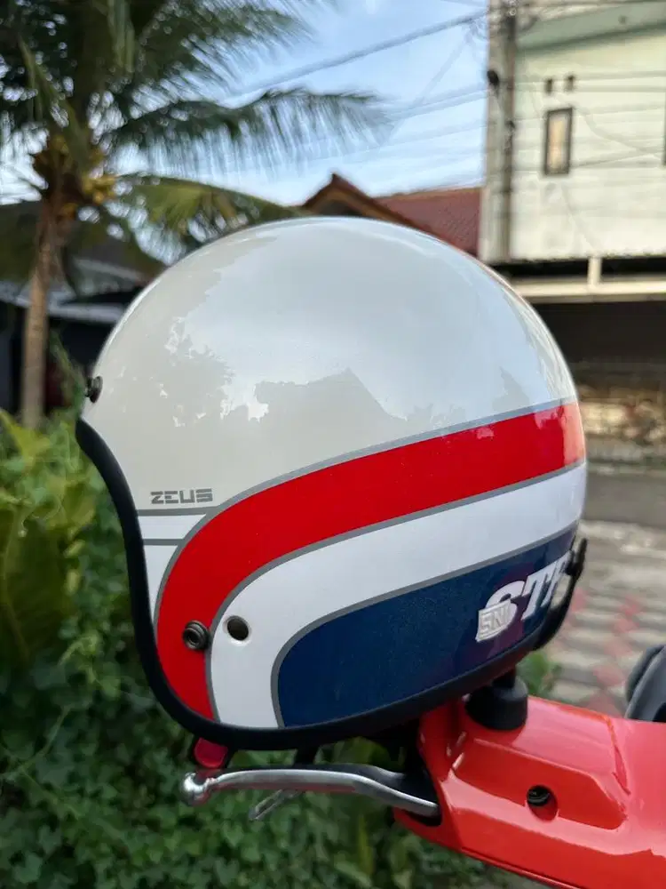 ZEUS ZS 385C P. WHI K63 RED GLOSSY RETRO HELMET