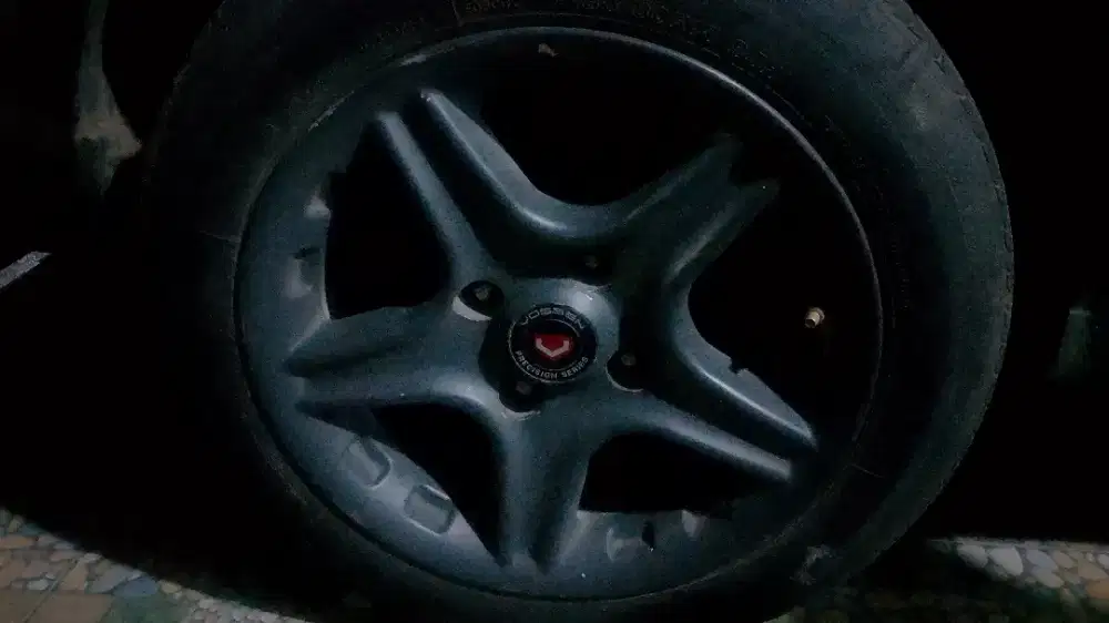 BT atauTT aja nihh velg r15