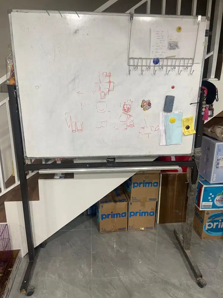 Papan tulis white board