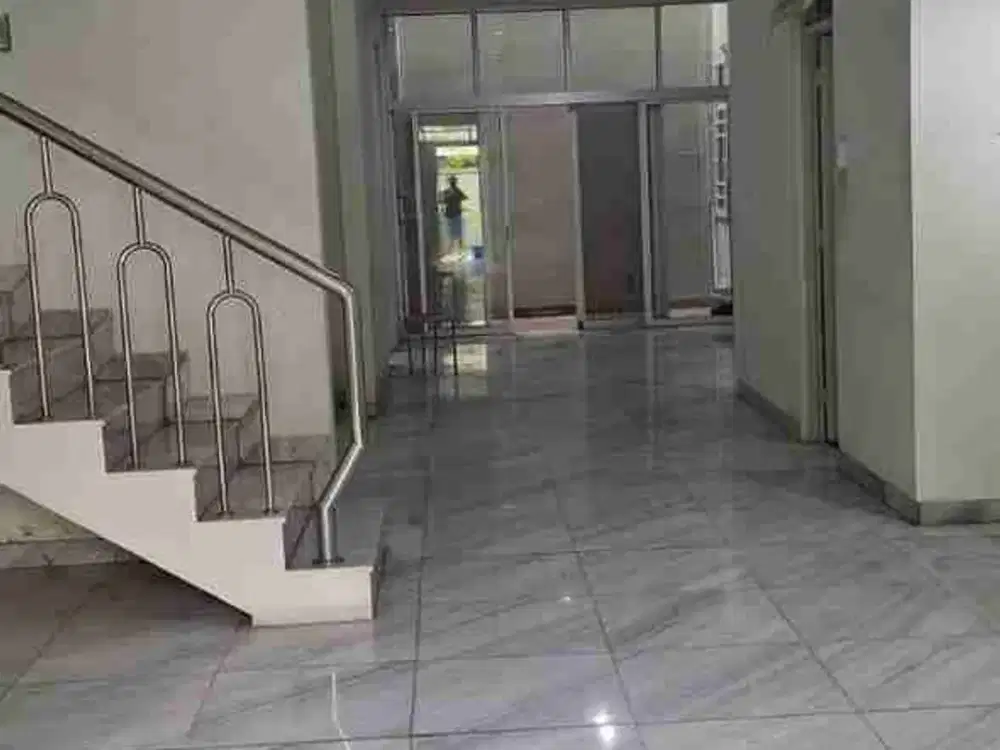 D sewa rumah pluit barat