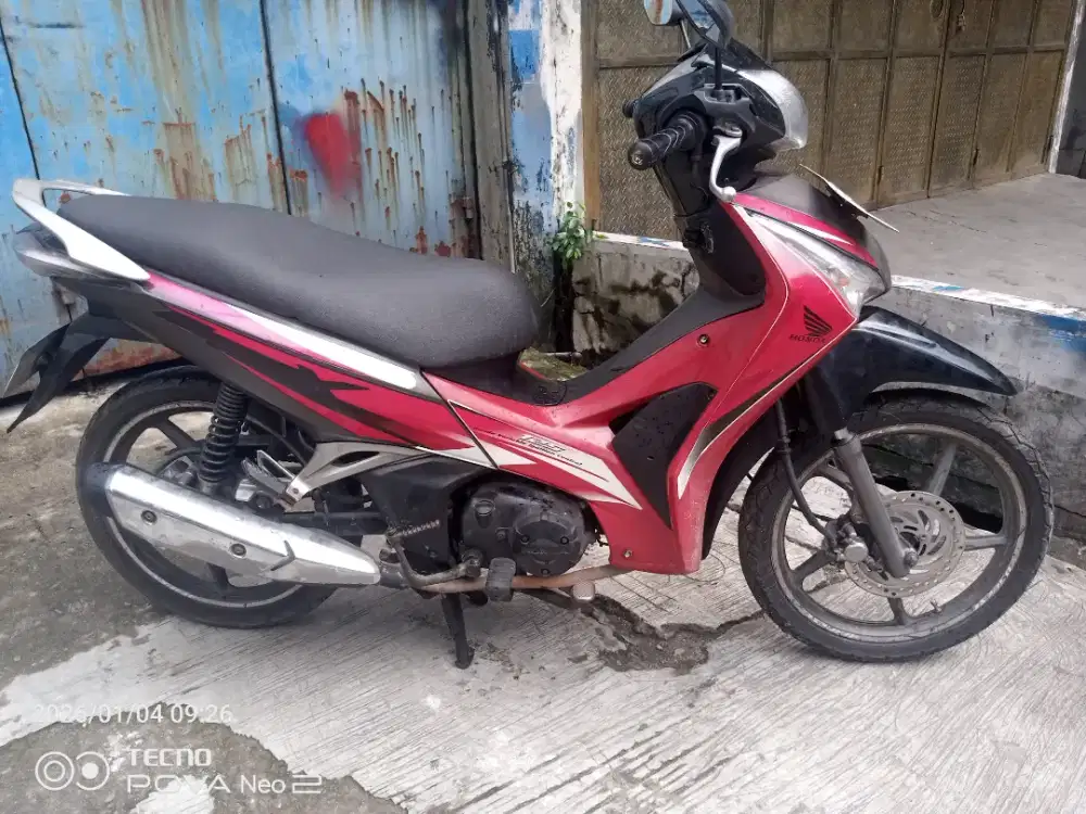 Supra x 125 helm in THN 2013