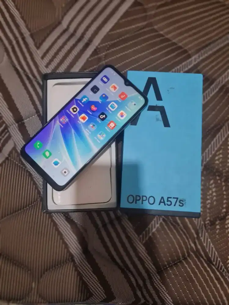 Oppo a57s 8/256