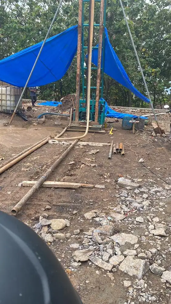 Jasa pengeboran air