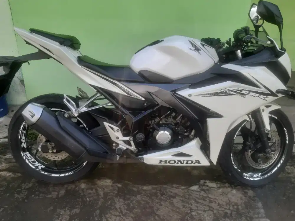HONDA CBR 150 R FACELIFT 2016