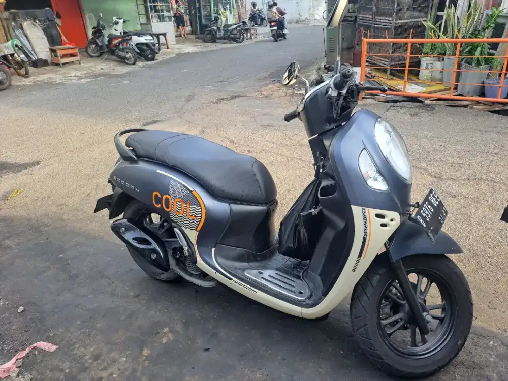 dijual motor scoopy thn 2022