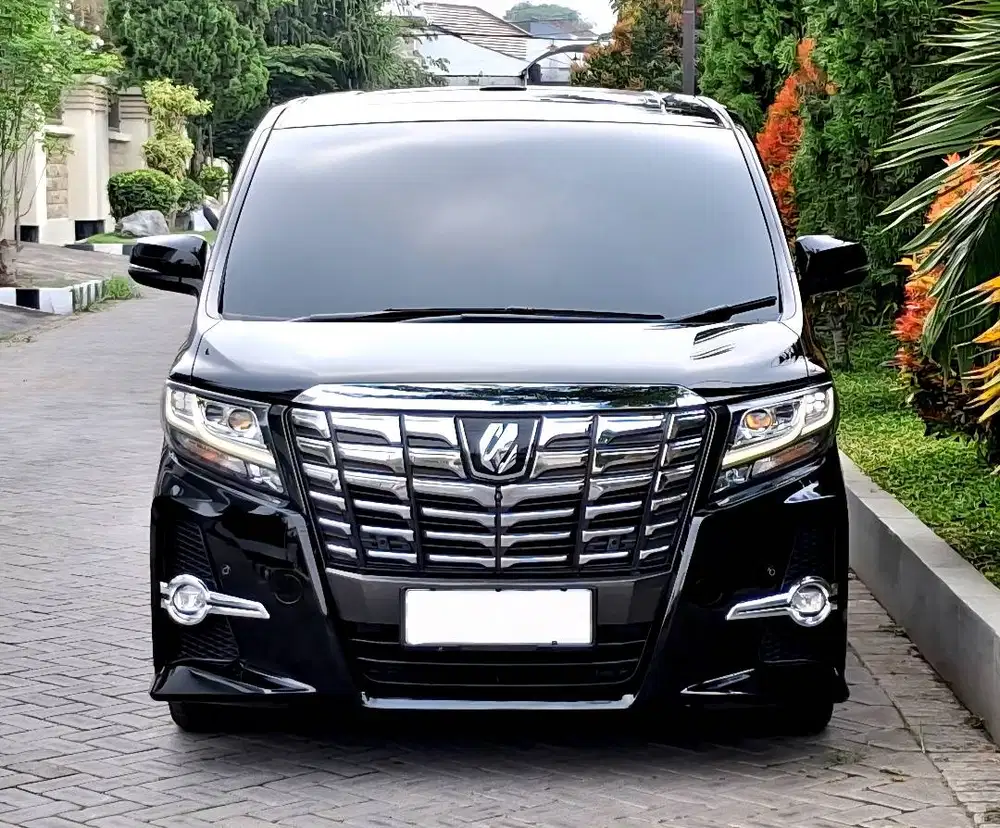 DIJUAL TOYOTA NEW ALPHARD CBU 2.5 SC JBL PREMIUM SOUND 2017 HITAM