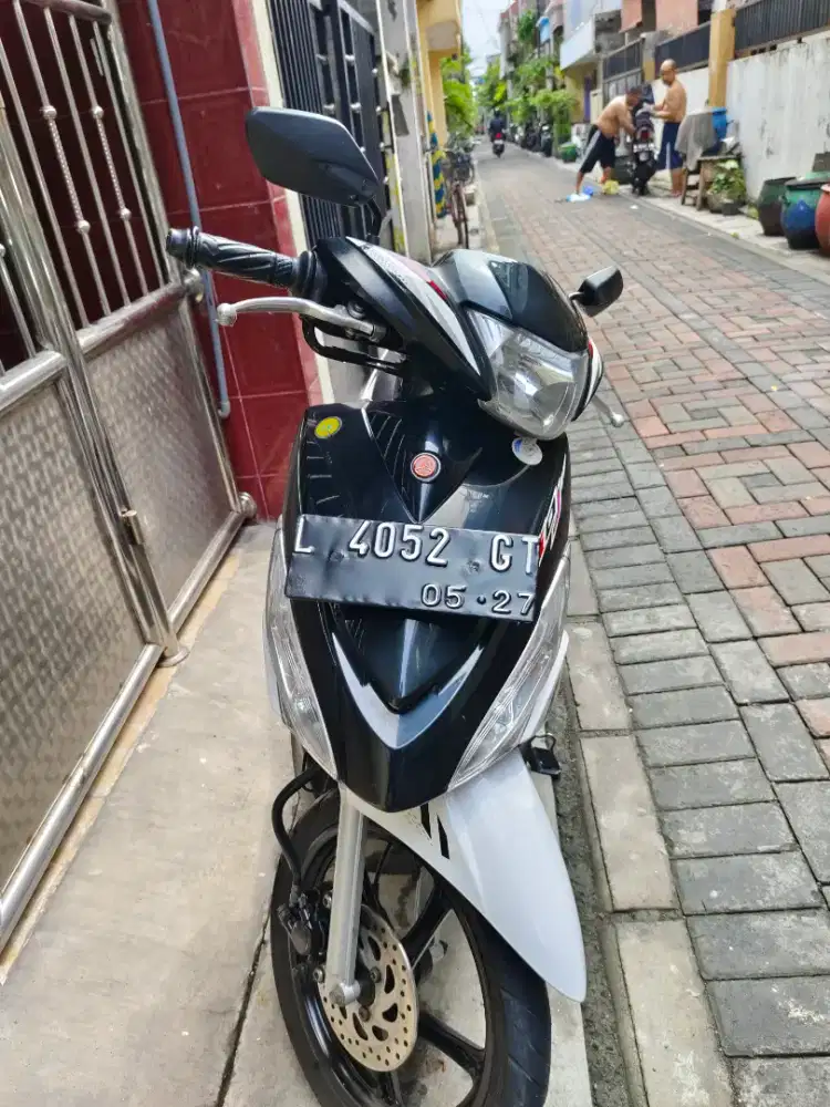 Mio j hitam putih thn 2012 lengkap hidup