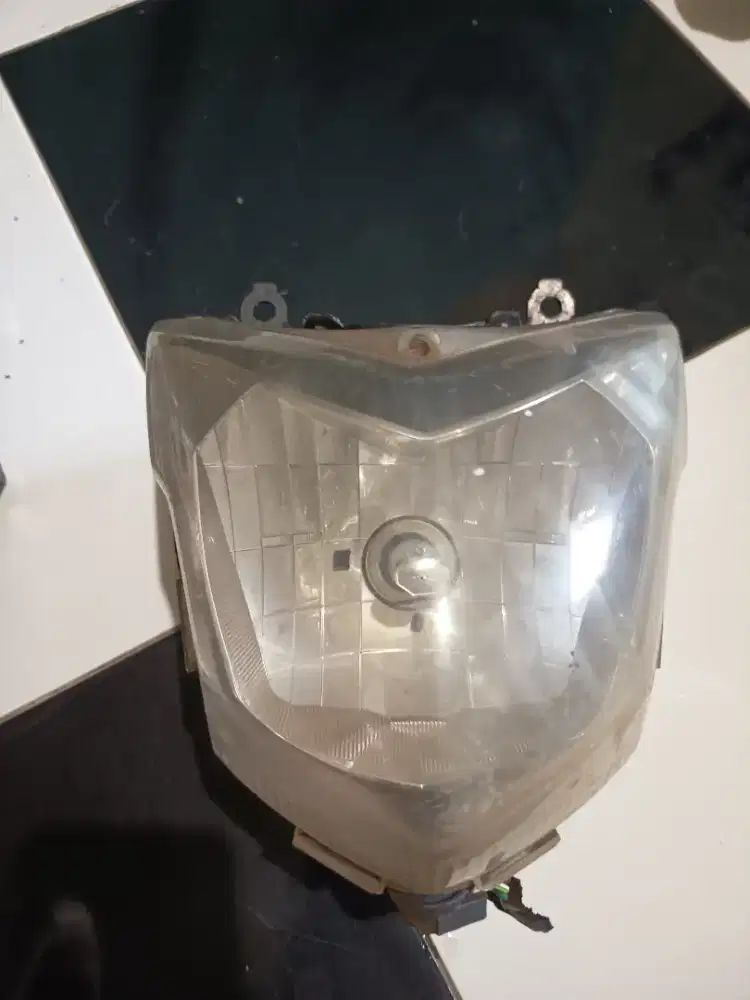 Lampu depan cb150r old