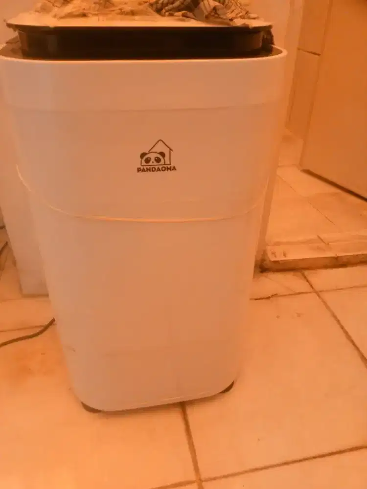 Jual kulkas lemari laci mesin cuci dan sofa