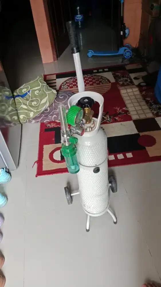 Tabung Oksigen beli baru pemakaian seminggu