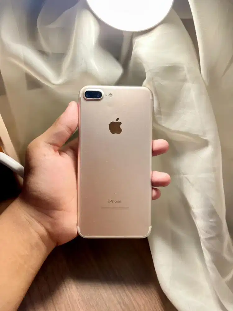 IPhone 7plus 32Gb pink