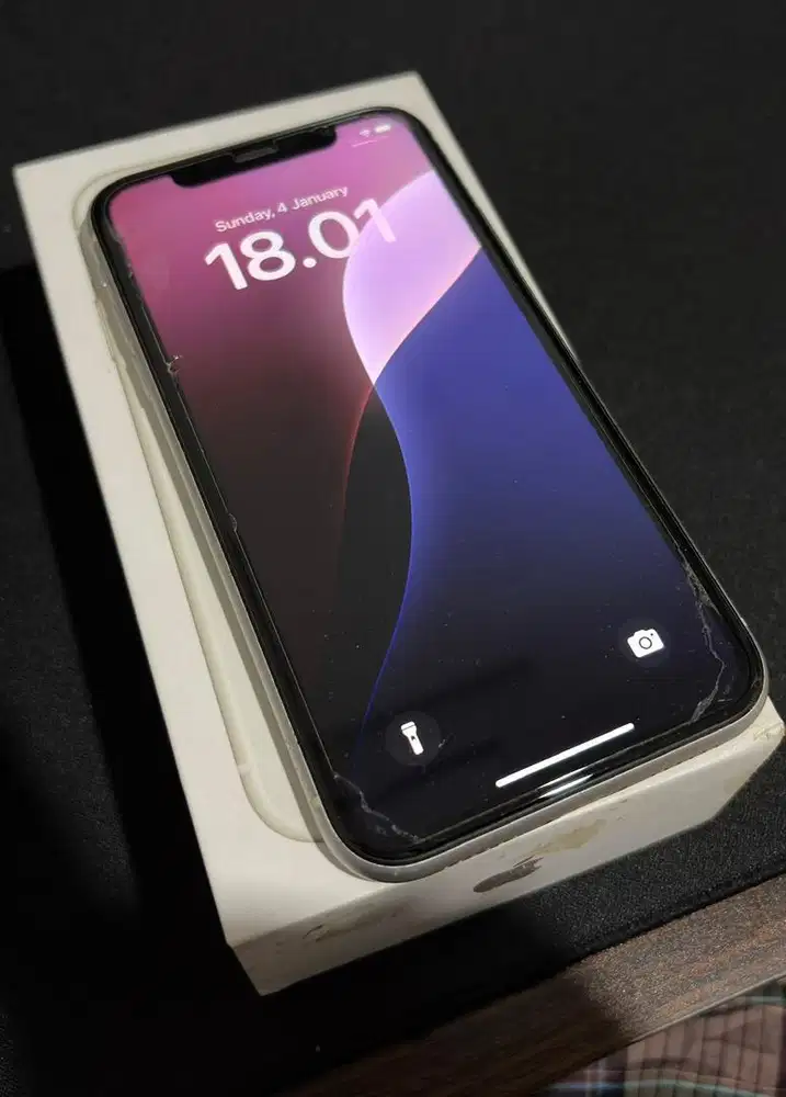 Iphone 11 64gb ibox white