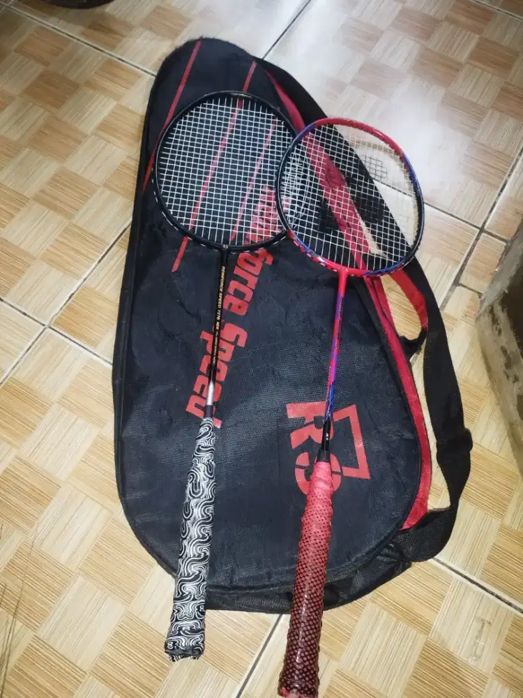 Jual dua raket rs sama tasnya