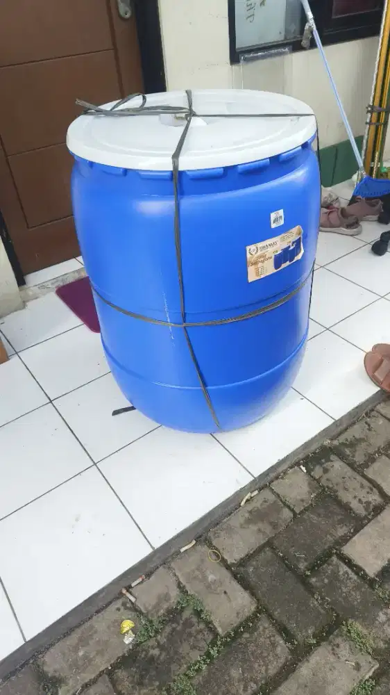 Tong Air, Penampungan Air, Tong Sampah muat 188 Liter merk Kiramas