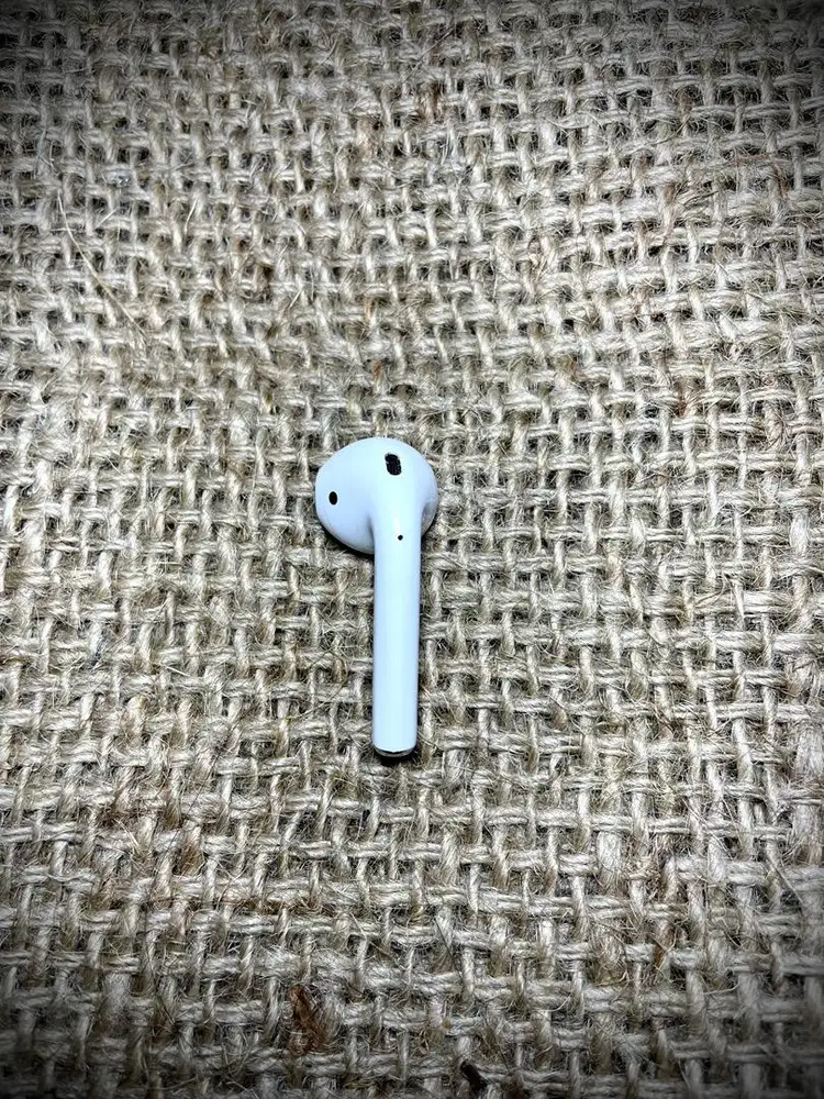 Airpods sebelah kiri (left) Original