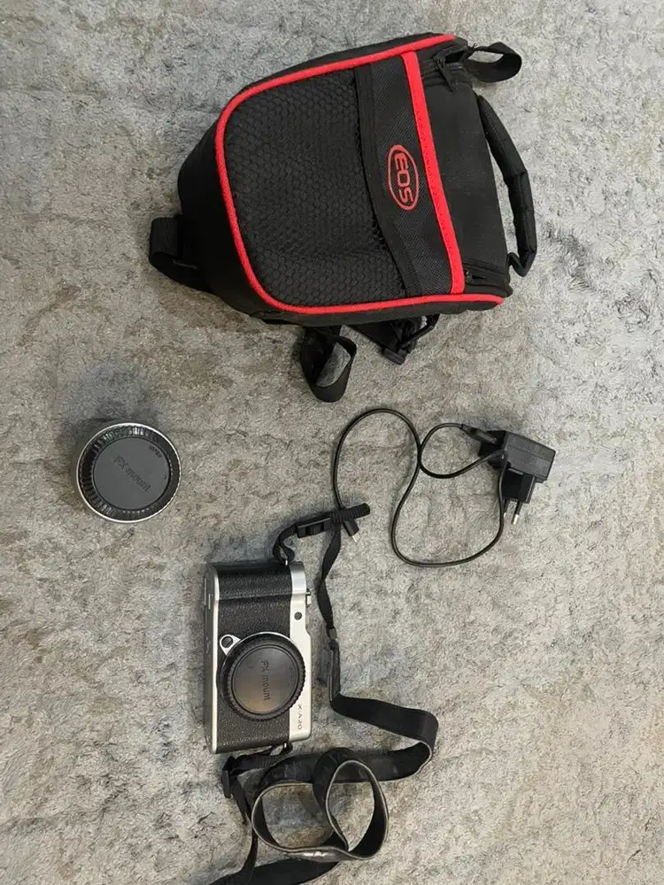 Kamera Dijual Kamera Mirrorles FujiFilm X-A20 Mulus Jarang Dipakai
