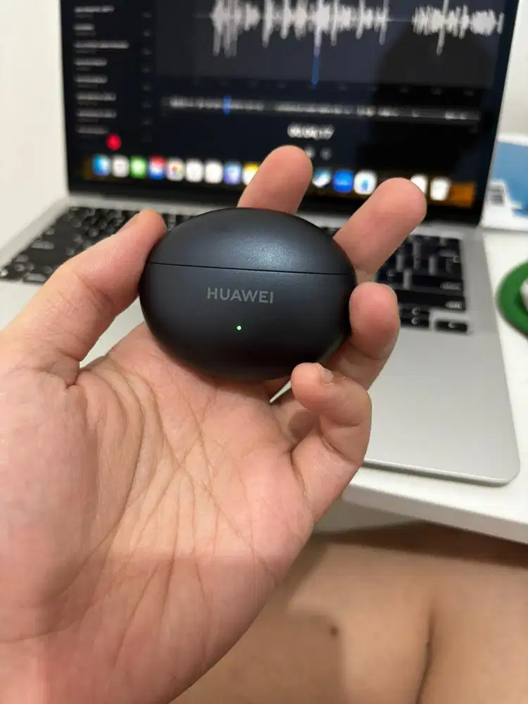 TWS Huawei FreeBuds 6i Hitam preloved