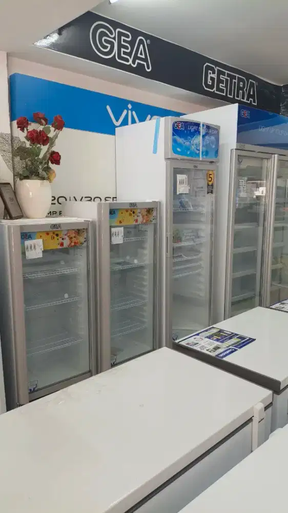 Kredit showcase gea tanpa dp