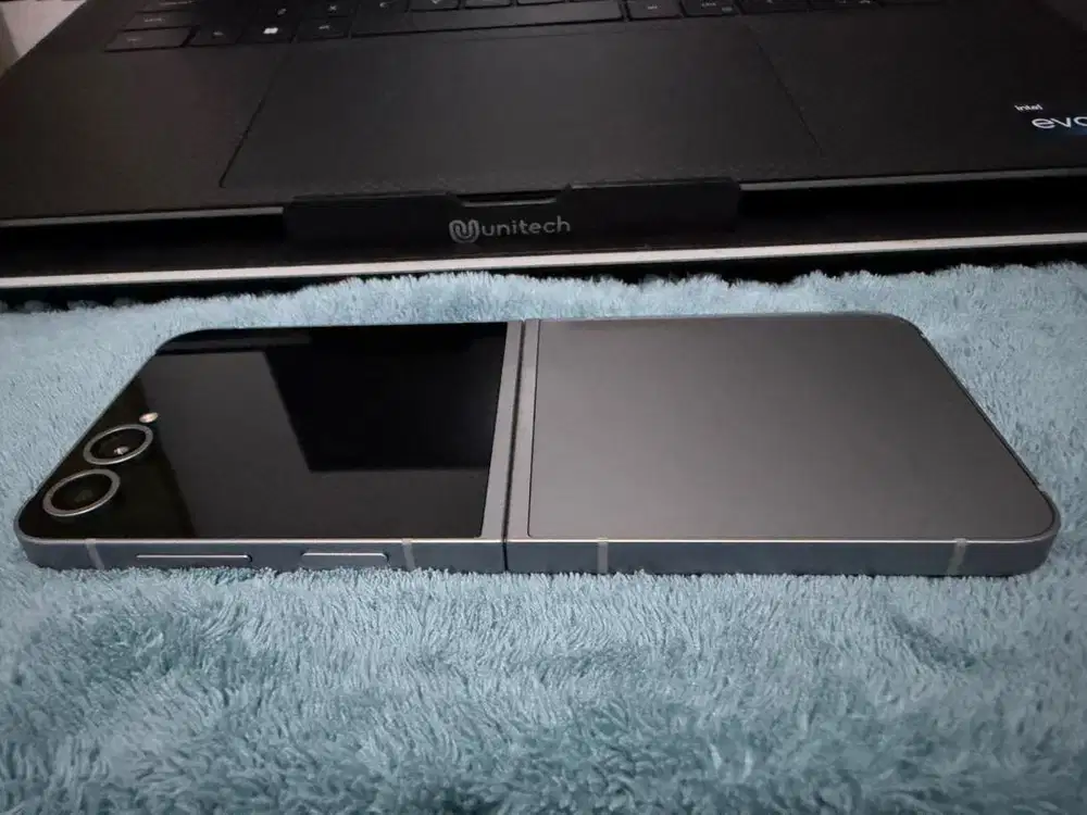 samsung z flip 6 grey 12/256 SEIN