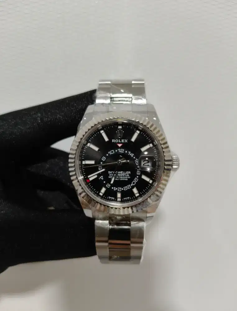 Rolex Skydweller Black 326934 Fluted Oyster