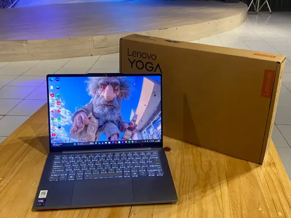 Lenovo Yoga Slim 7 14ILL10 Like New