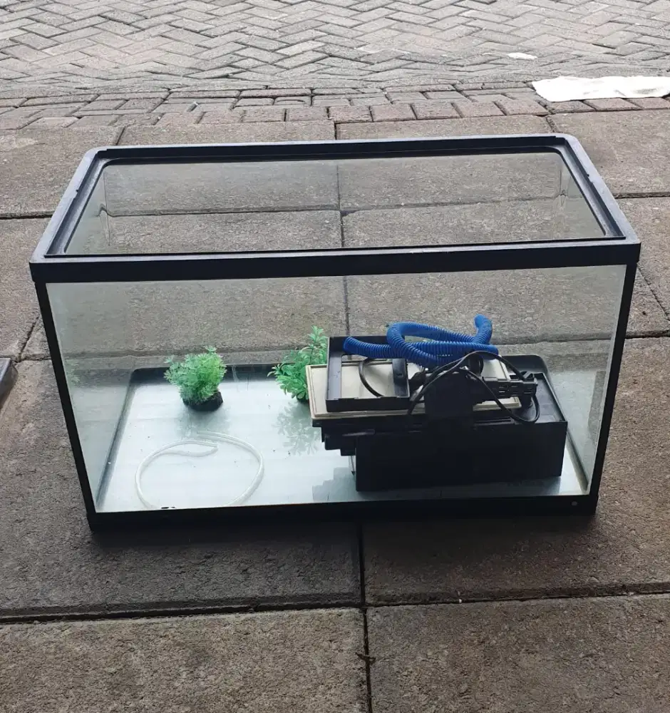 Aquarium Akuarium Ikan Kecil Bekas