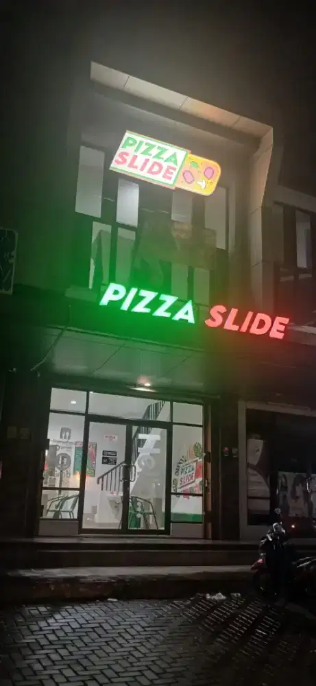 Dicari tenaga kerja untuk restoran pizza