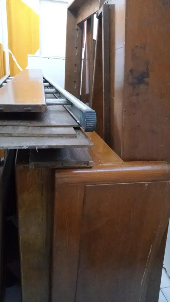 Dipan ( Ranjang Kasur ) Kayu Jati Tua Asli