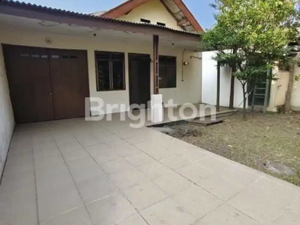 Murah!! Rumah Hitung Tanah Daerah Bendul Merisi Bisa Dipecah Jadi 2 Rumah, Bebas Banjir