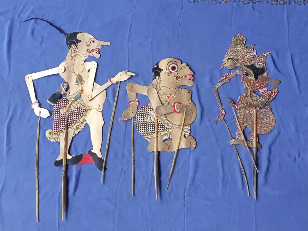 3 bh wayang kulit