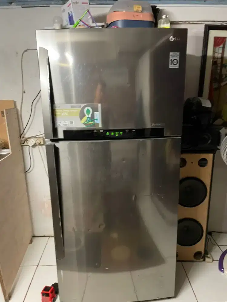 kulkas lg inverter 2pintu jumbo ukuran 515liter