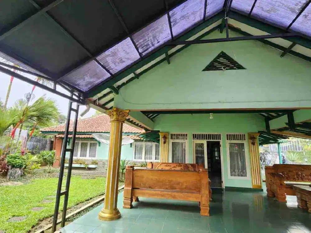 Villa Minimalis sebelah Kota Bunga Cipanas Puncak