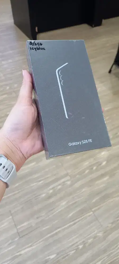 [PROMO] SAMSUNG GLX S25FE 5G 8/256 FREE TRAVEL ADAPTER 25W