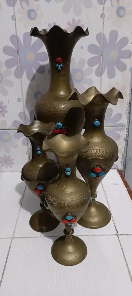 Vas Kuningan vintage Made in India