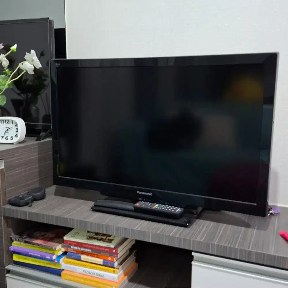 TV Panasonic Viera 32 Inch Bekas