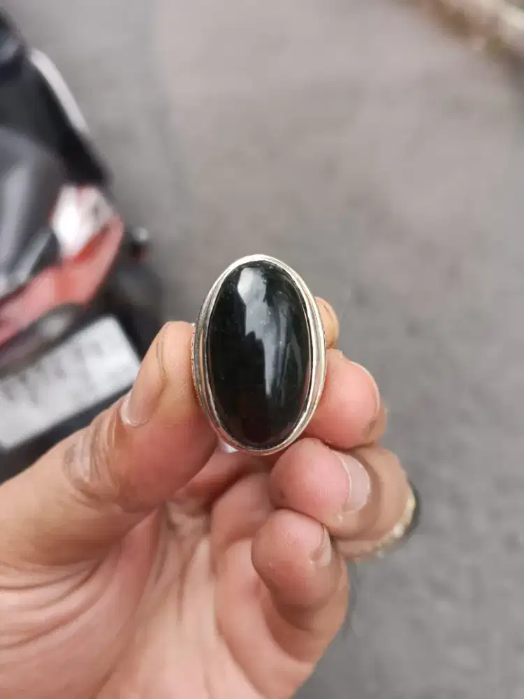 Batu akik black jade
