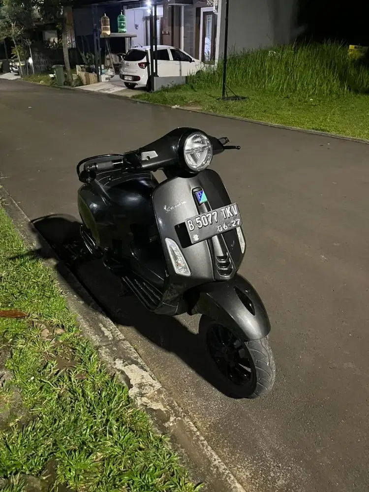 Vespa Primavera 2022